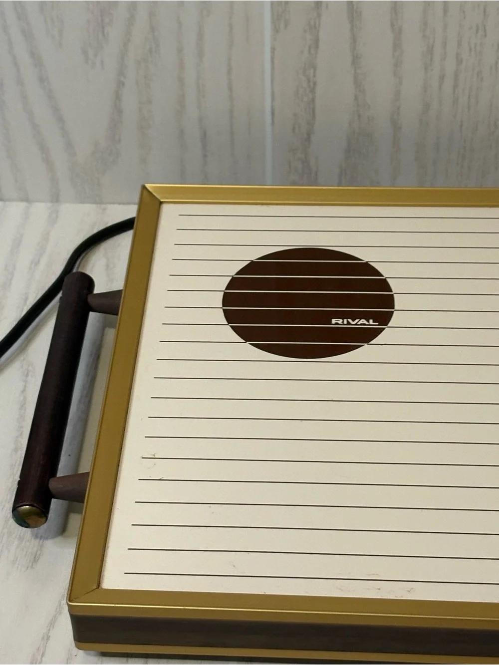 Vintage Rival hot electric tray. Hot plate With Original Box Tested Works